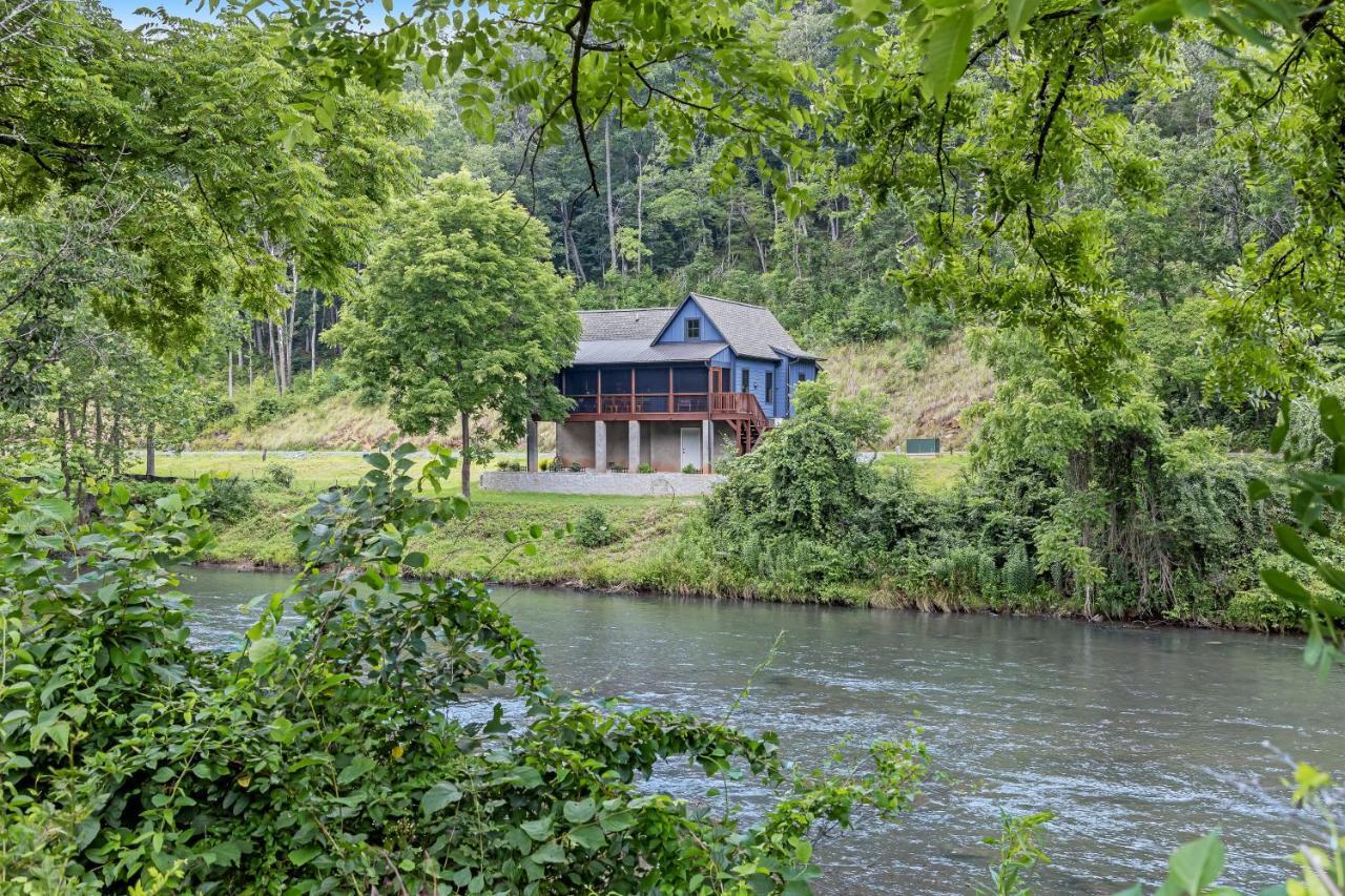 At E'S Villa Cullowhee Kültér fotó