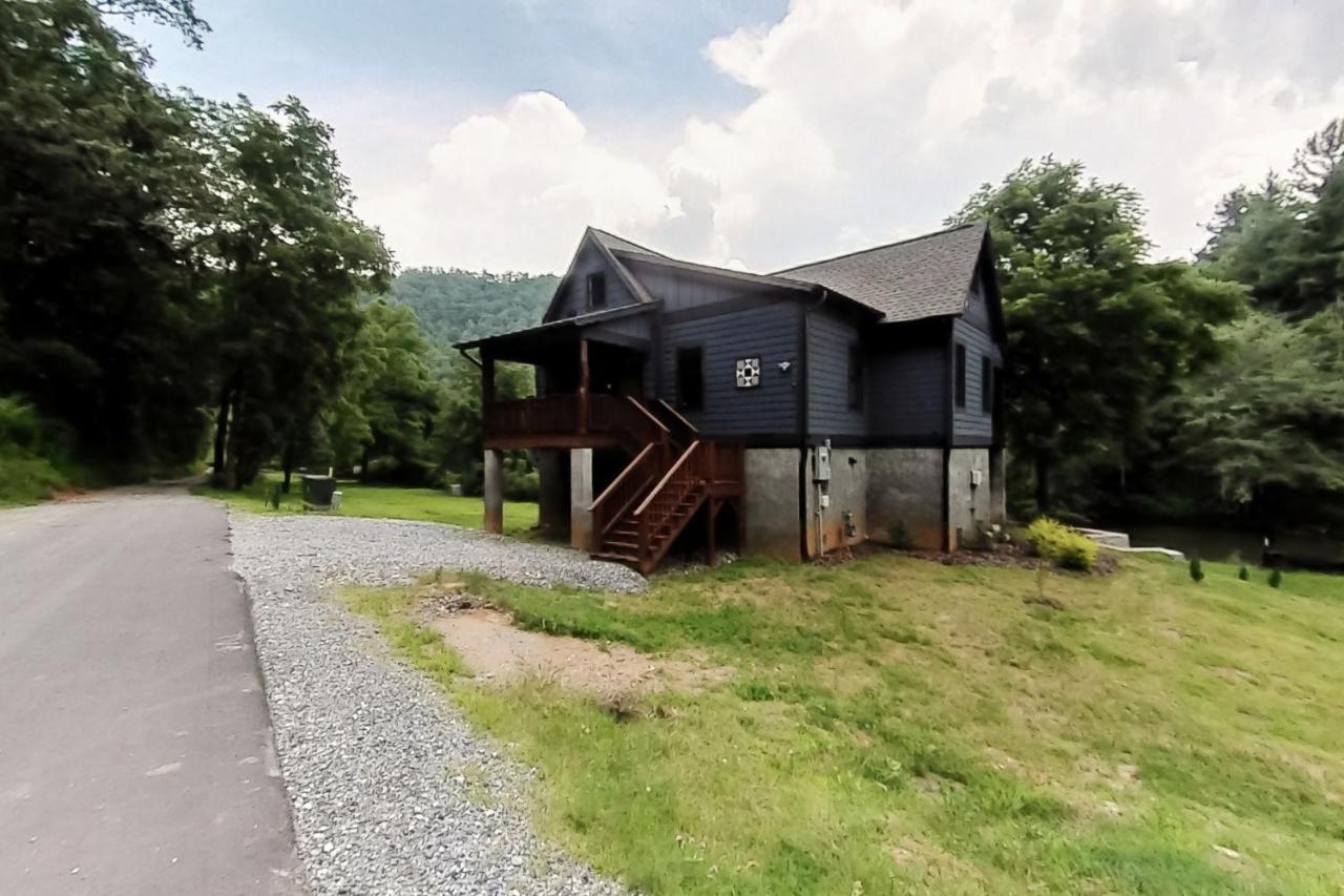 At E'S Villa Cullowhee Kültér fotó
