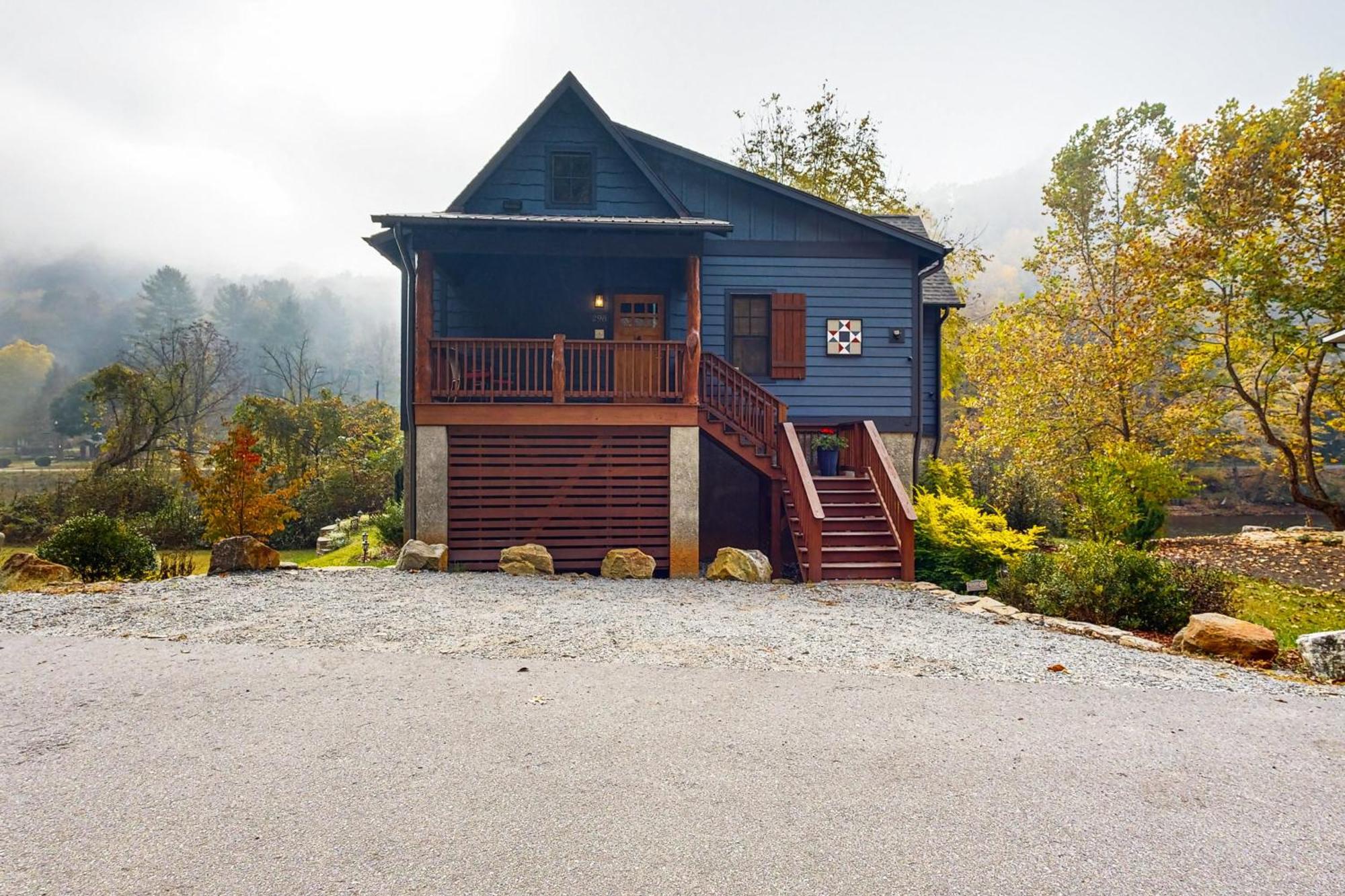 At E'S Villa Cullowhee Szoba fotó